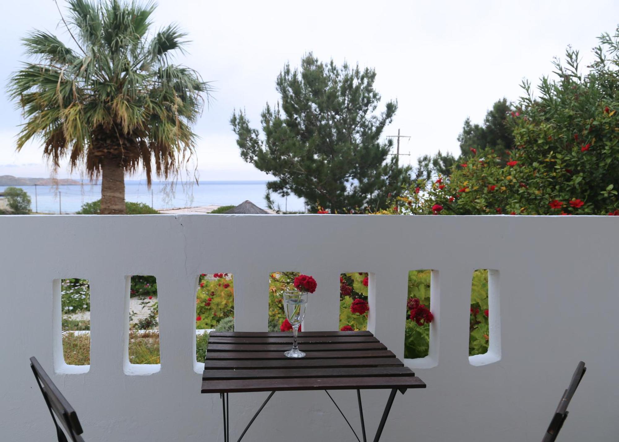Aparthotel Kathys Island Retreat Adia Exterior foto