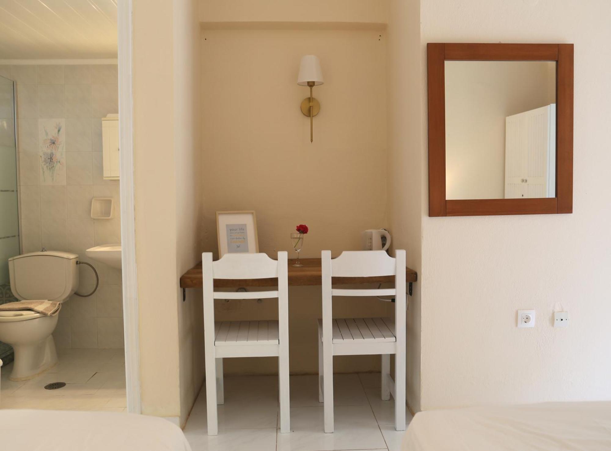 Aparthotel Kathys Island Retreat Adia Exterior foto