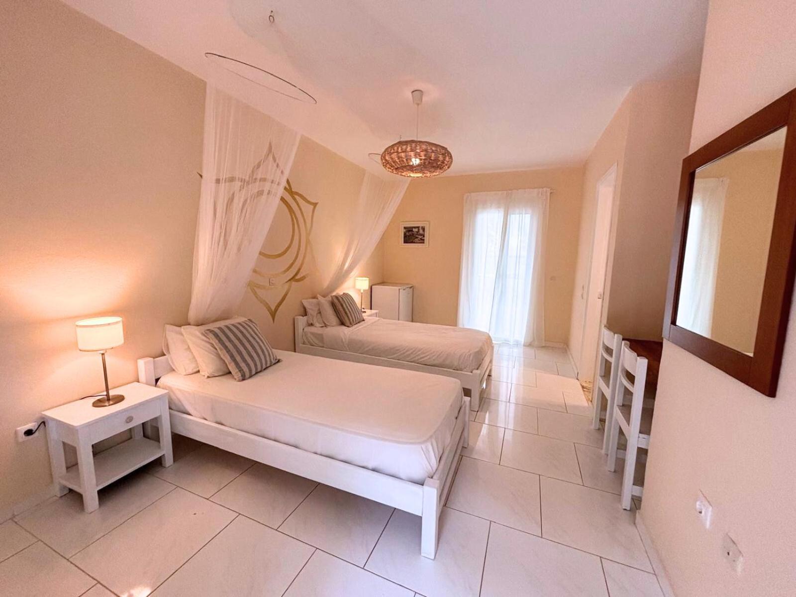 Aparthotel Kathys Island Retreat Adia Exterior foto